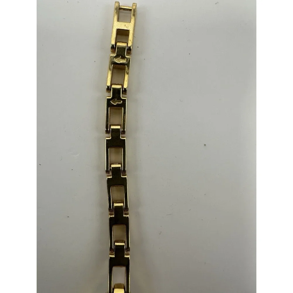 Waltham WR006 Ladies MOP Watch New Battery 21MM 7.5